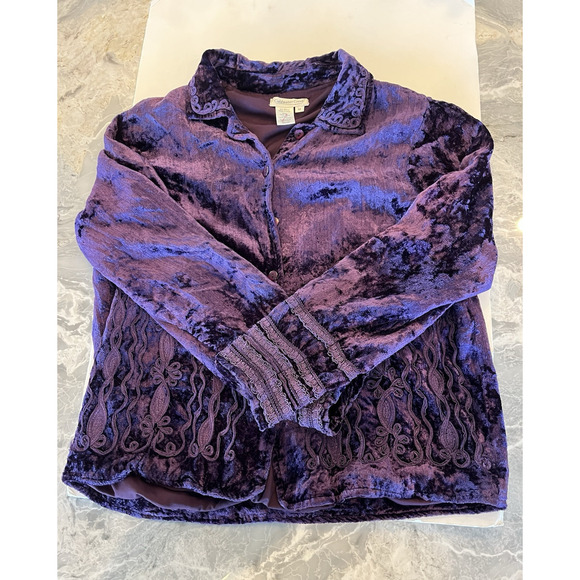 Coldwater Creek Purple Cardigan Jacket SZ M Velvet Button Uo Cropped Embellished - Picture 8 of 10